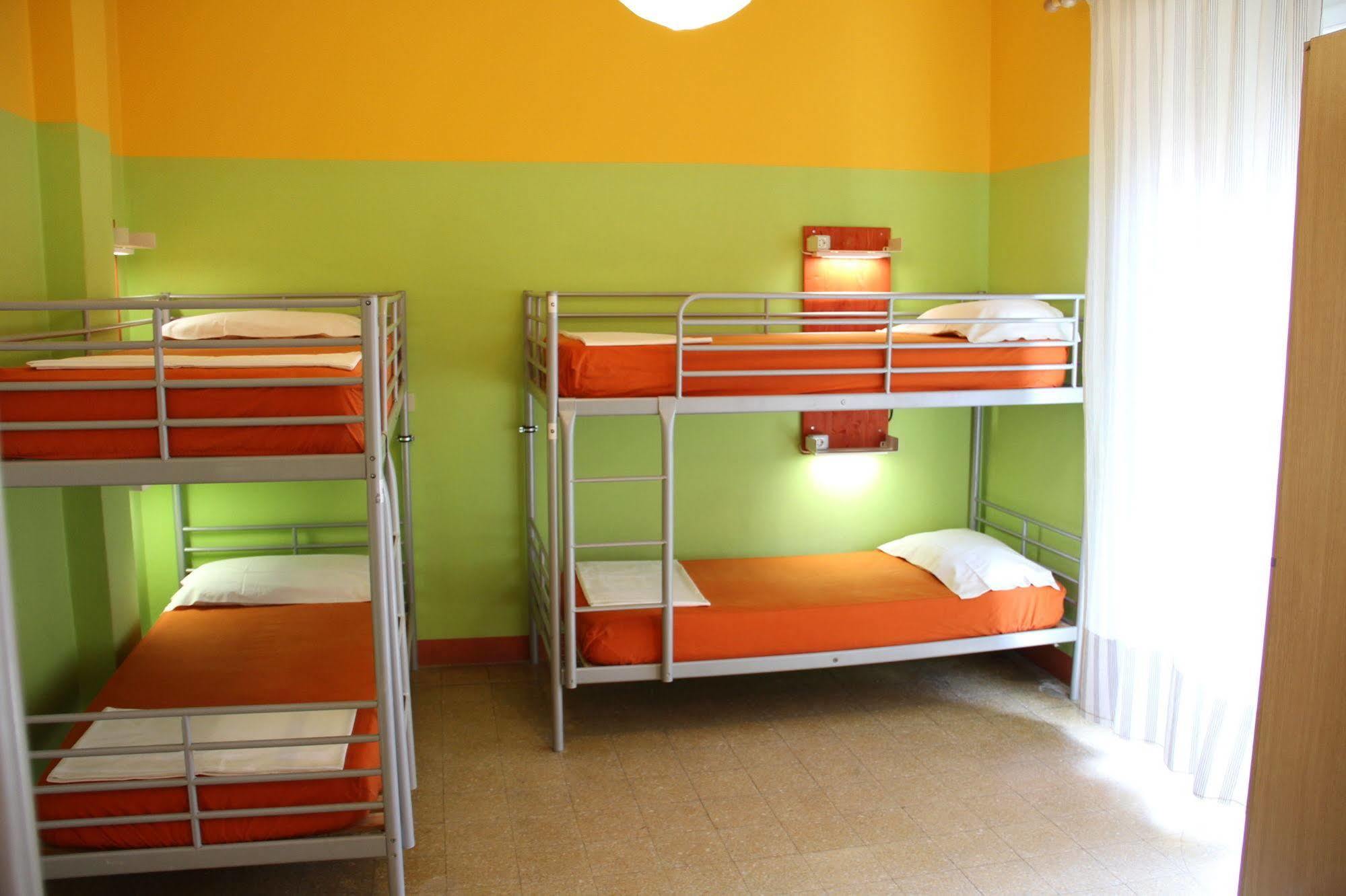 Jammin' Hostel & Bar 리미니 외부 사진