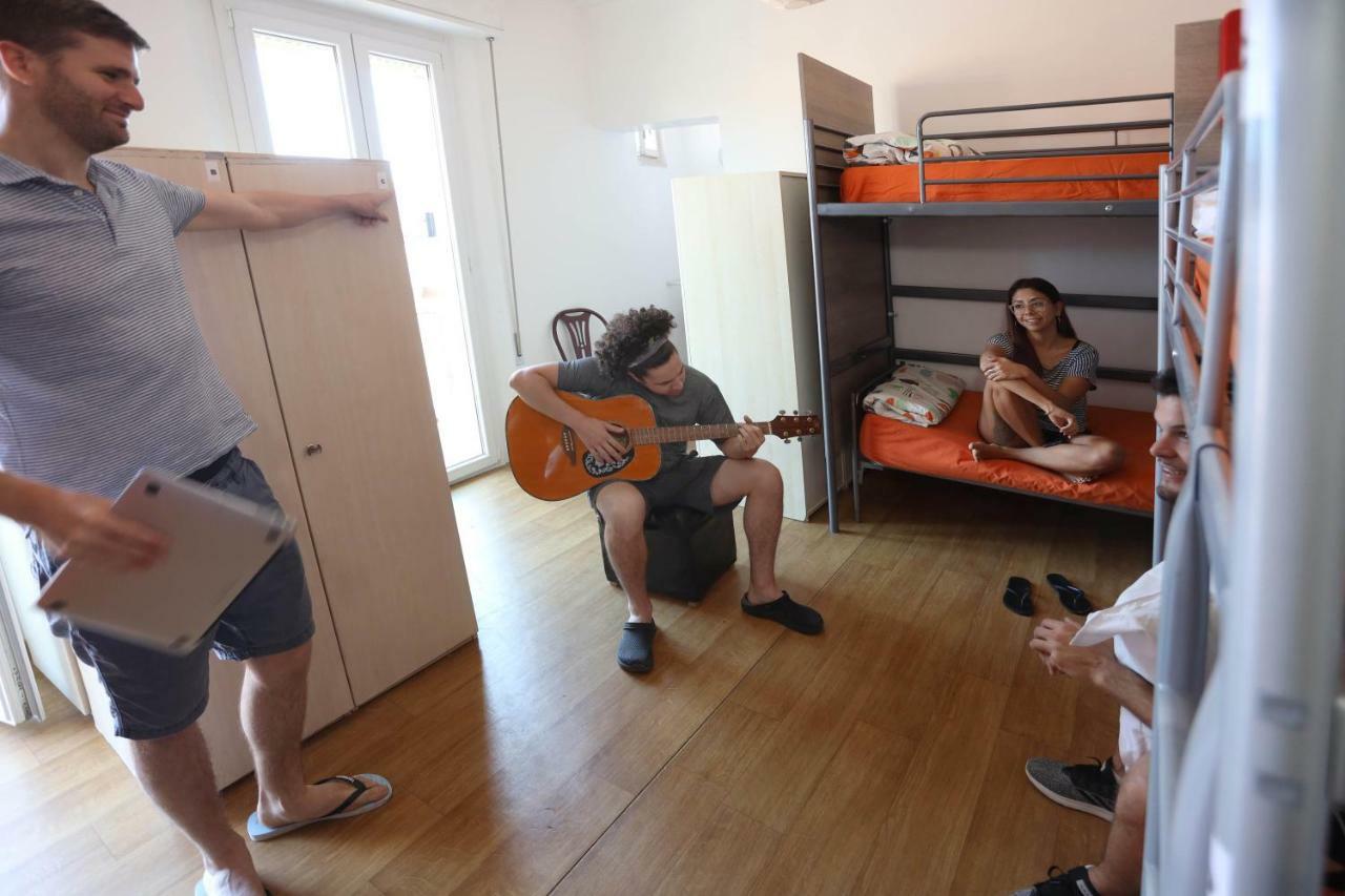Jammin' Hostel & Bar 리미니 객실 사진
